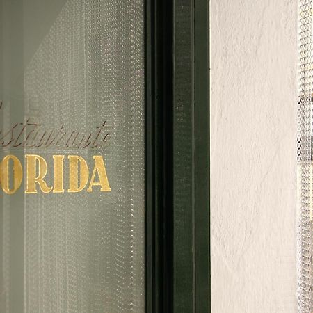 Hostal La Florida Llanca Luaran gambar