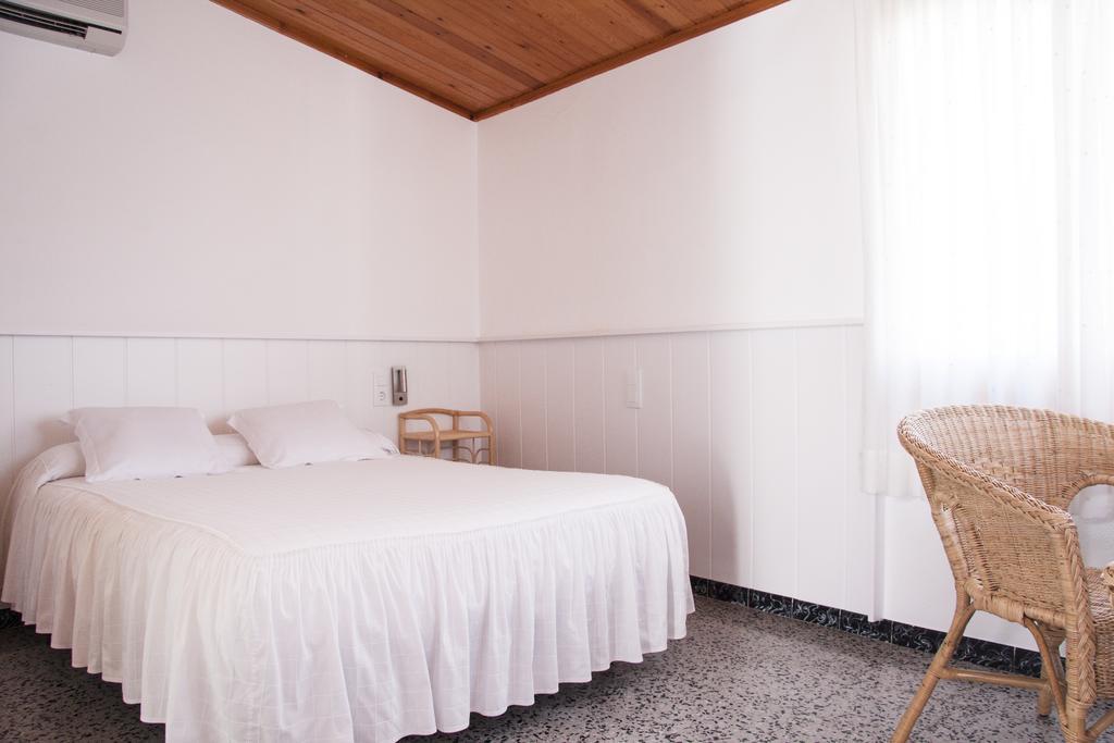 Hostal La Florida Llanca Bilik gambar