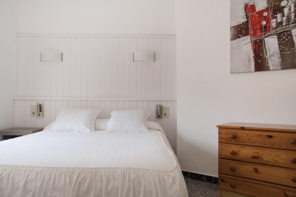 Hostal La Florida Llanca Luaran gambar