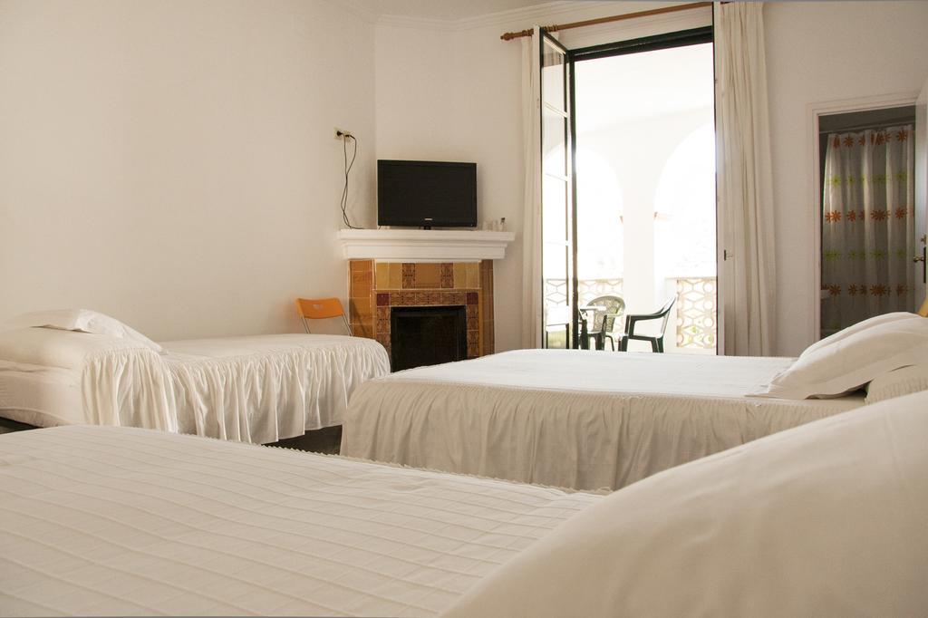 Hostal La Florida Llanca Bilik gambar