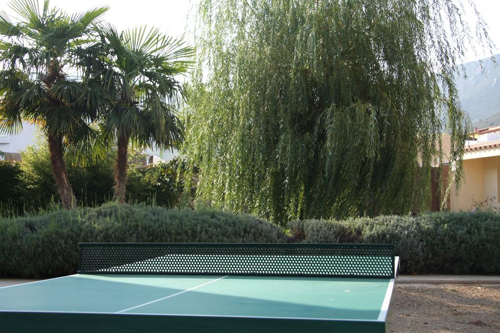 Hostal La Florida Llanca Luaran gambar