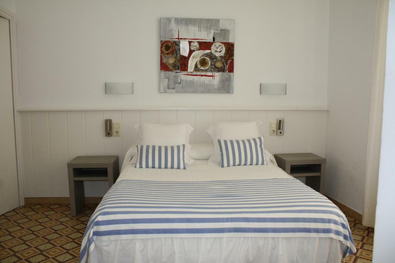 Hostal La Florida Llanca Luaran gambar