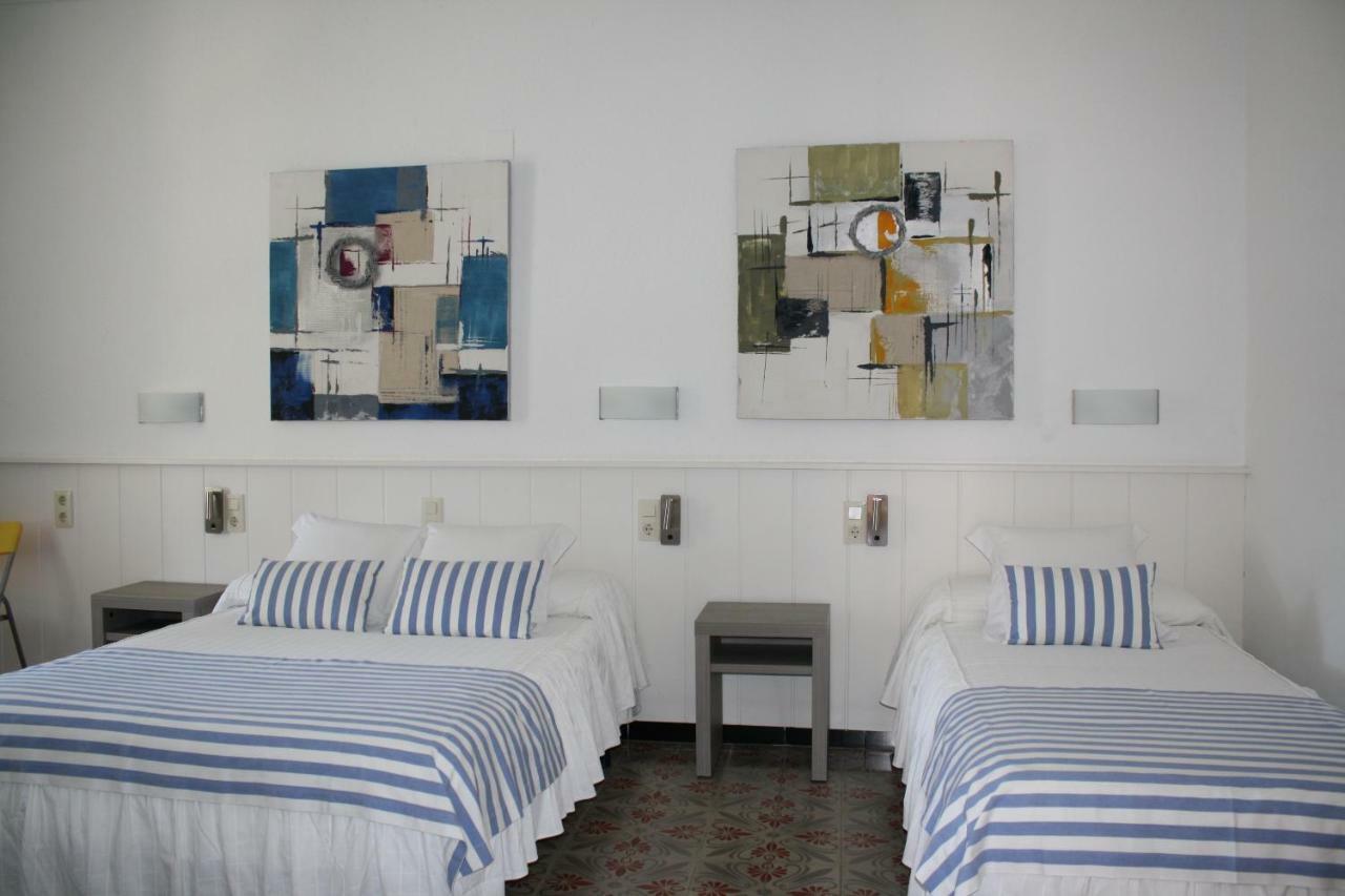 Hostal La Florida Llanca Luaran gambar